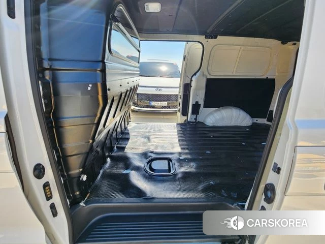 Hyundai The New Grand Starex id 3821004 из Кореи 8