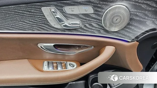 Mercedes-Benz E-Class W213 id 3383628 из Кореи 8