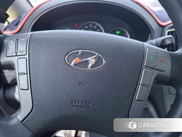 Hyundai The New Grand Starex id 3943101 из Кореи 8