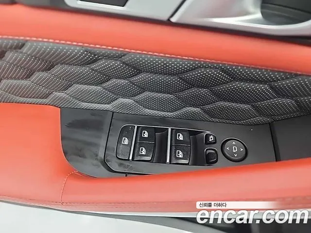 BMW X6M (G06) id 2745508 из Кореи 8