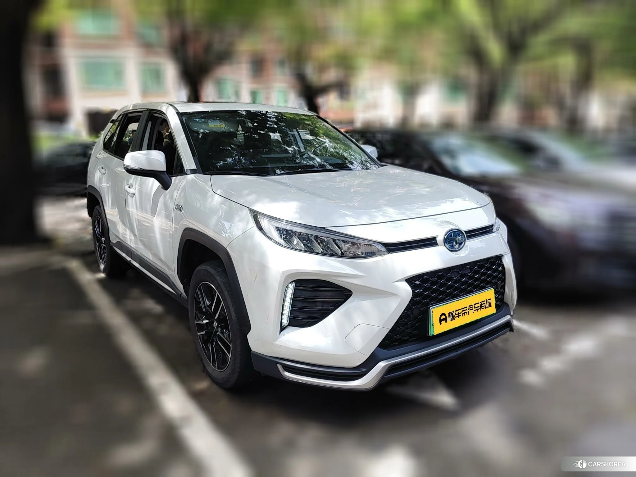 Toyota Weilanda PHEV id 4479754 из Китая 8