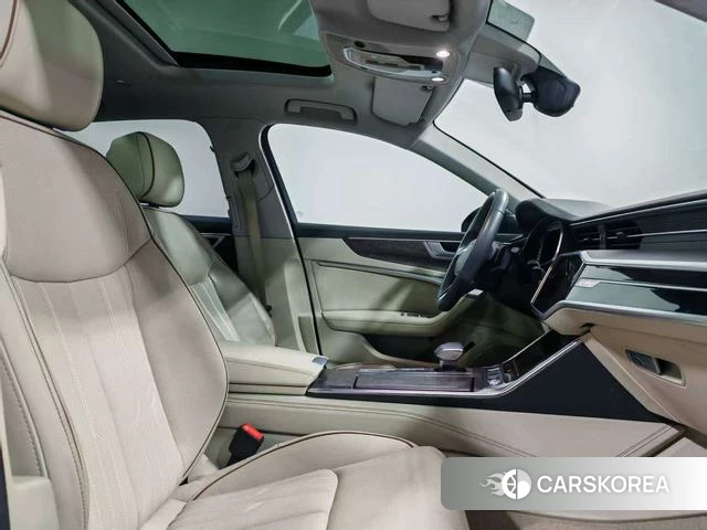 Audi A6L id 4261145 из Китая 8