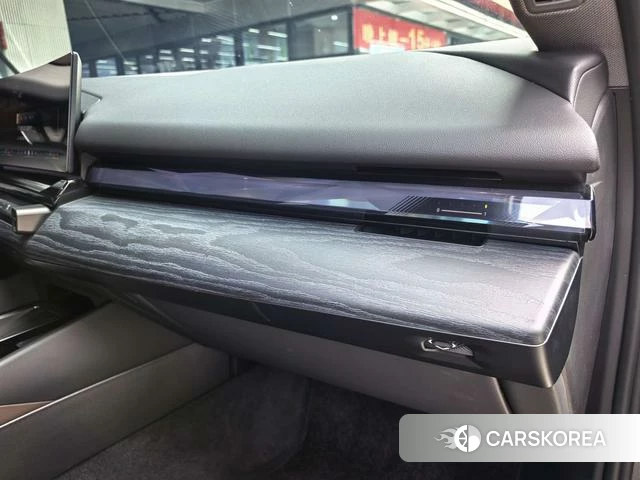 BMW i5 id 4271825 из Китая 8