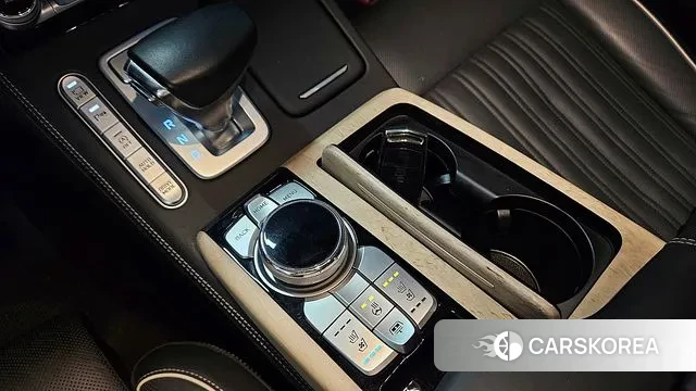 Genesis G90 id 3178949 из Кореи 8