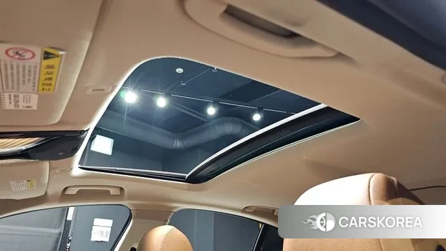 BMW 5 Series (G30) id 3703896 из Кореи 8