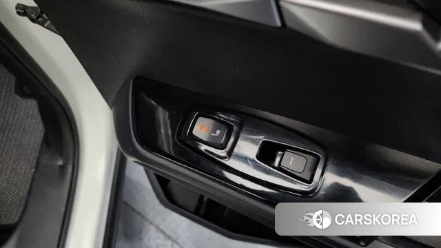 Ssangyong Torres id 3596938 из Кореи 8