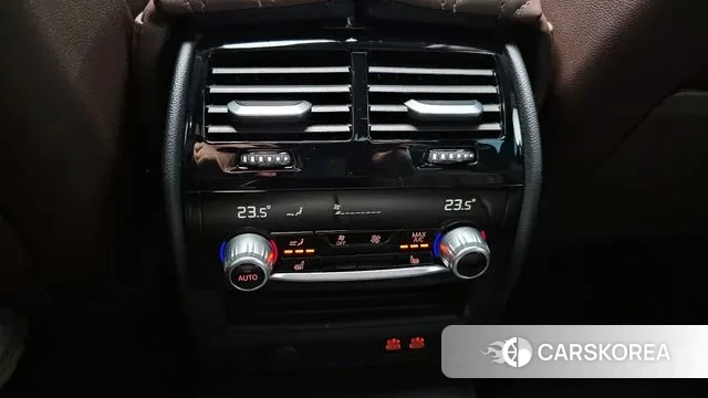 BMW 5 Series (G30) id 3734651 из Кореи 8