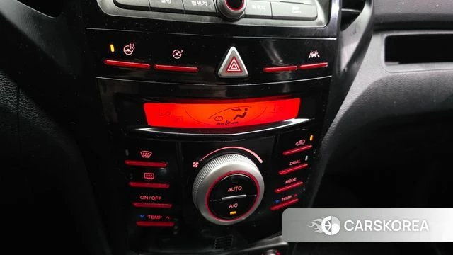Ssangyong Tivoli Air id 4620544 из Кореи 8