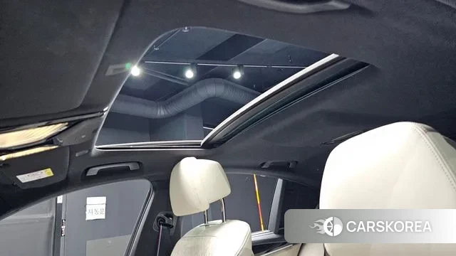 BMW 5 Series (G30) id 3279575 из Кореи 8