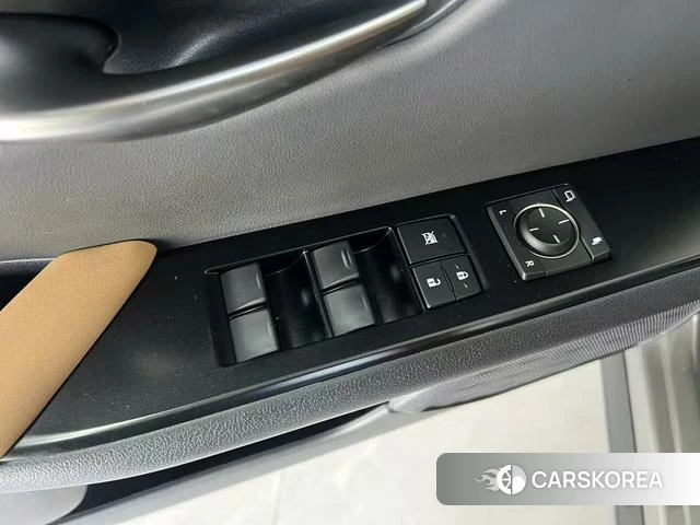 Lexus UX id 4353268 из Китая 8