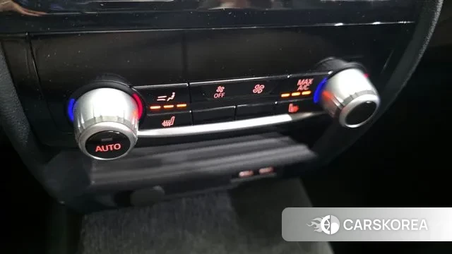 BMW 5 Series (G30) id 3202918 из Кореи 8