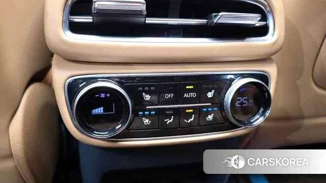 Genesis GV80 id 3681777 из Кореи 8