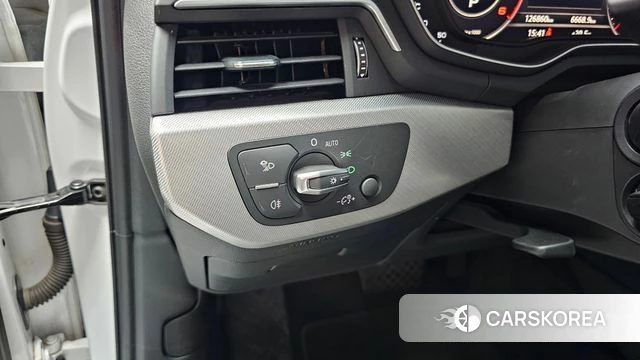 Audi A4 (B9) id 4197057 из Кореи 8