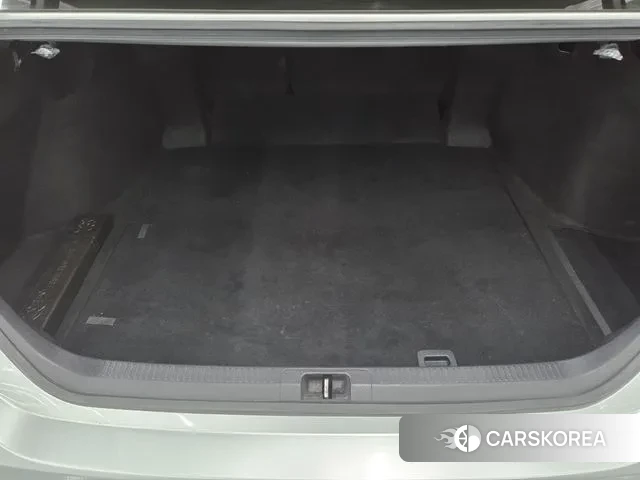 Toyota Camry (XV70) id 3748703 из Кореи 8