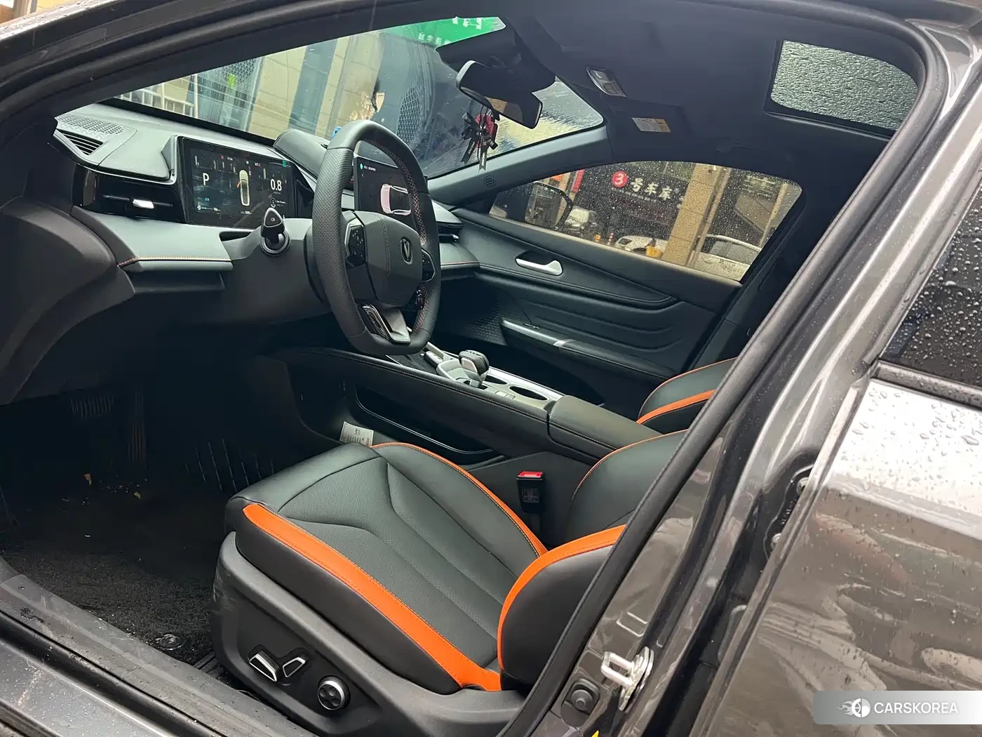 Chang'an Changan UNI-V id 4547939 из Китая 8