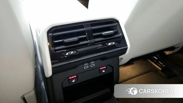 BMW 5 Series (G60) id 3921672 из Кореи 8