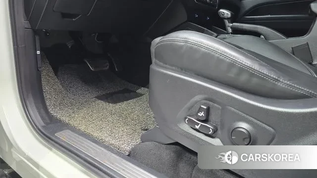 Ssangyong The New Rexton Sport id 3373680 из Кореи 8