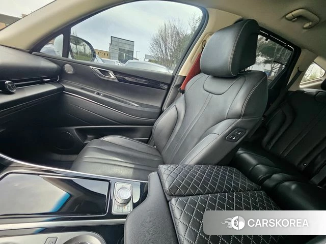 Genesis GV80 id 3920970 из Кореи 8