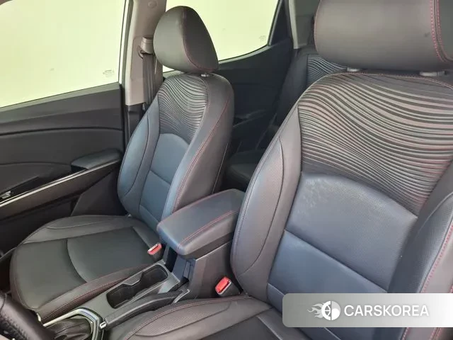 Ssangyong Tivoli Air id 3055512 из Кореи 8