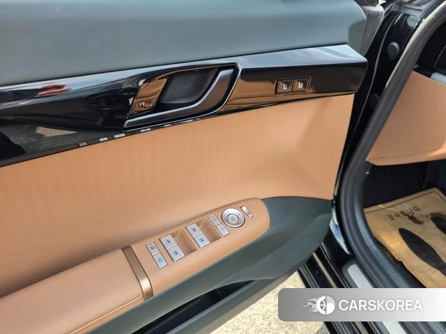 Hyundai Grandeur Hybrid (GN7) id 4591100 из Кореи 8