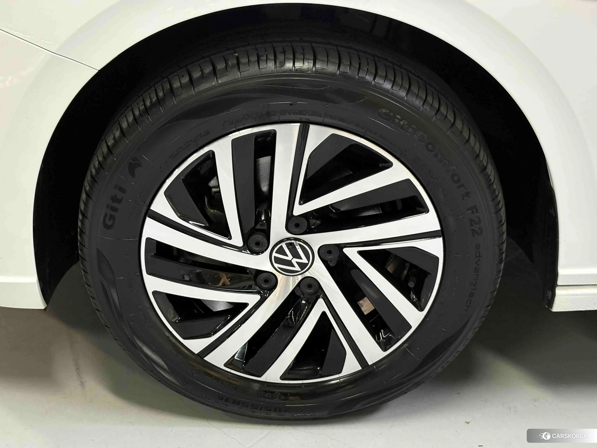 Volkswagen Lavida id 4441026 из Китая 8