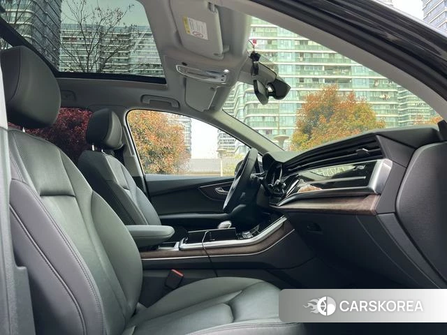 Audi Q7 id 4260250 из Китая 8