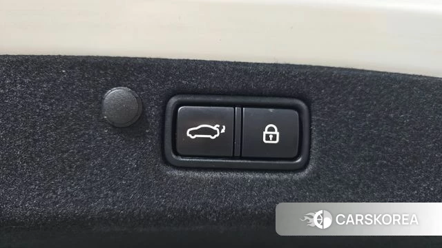 Hyundai The New Grandeur IG Hybrid id 4763902 из Кореи 8