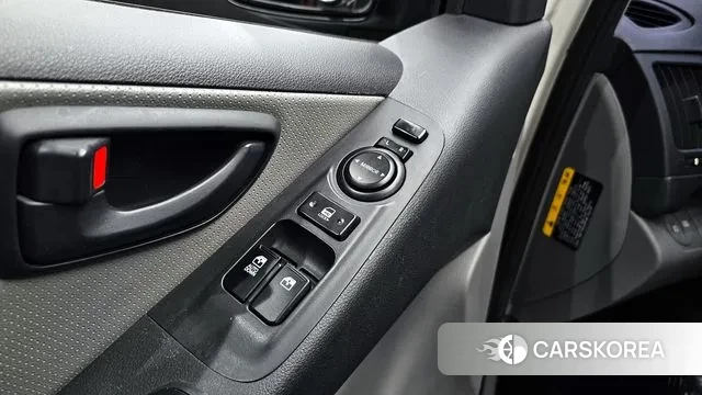 Hyundai The New Grand Starex id 3396270 из Кореи 8