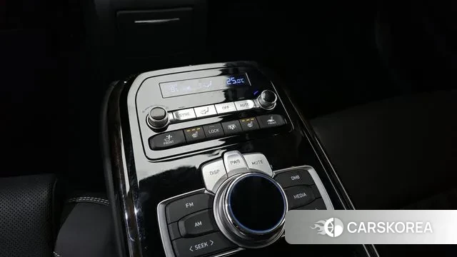 Genesis G90 id 3661186 из Кореи 8