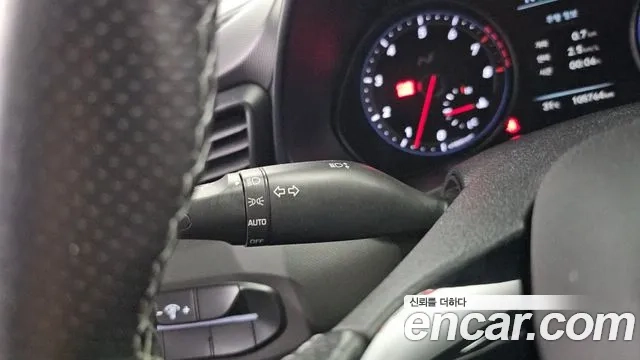 Hyundai Veloster (JS) id 2946140 из Кореи 8