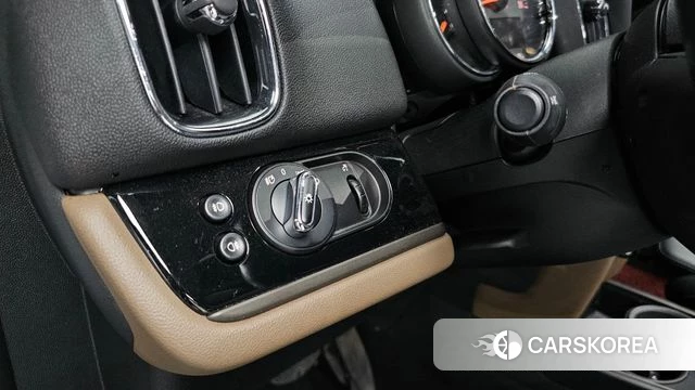 Mini Cooper Countryman id 4562947 из Кореи 8