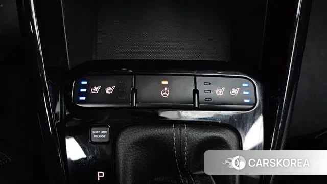 Kia Stonic id 3530286 из Кореи 8