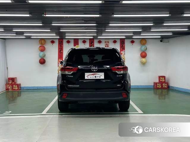 Toyota Highlander id 4259606 из Китая 8