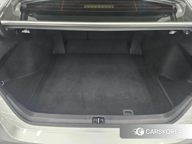 Toyota Camry (XV70) id 4847995 из Кореи 8