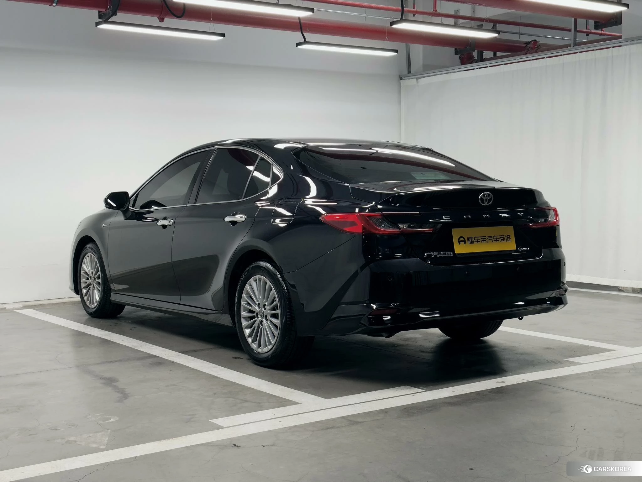 Toyota Camry id 4432187 из Китая 8