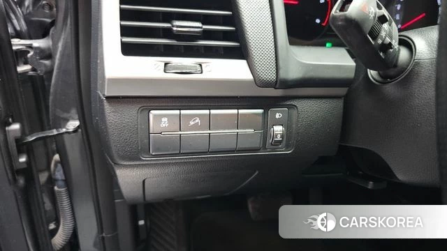 Ssangyong Rexton Sports id 4694177 из Кореи 8
