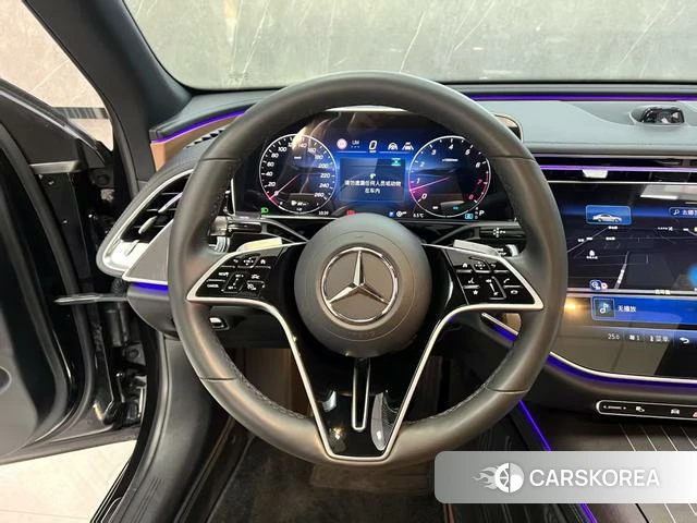 Mercedes-Benz E-class id 3889858 из Китая 8