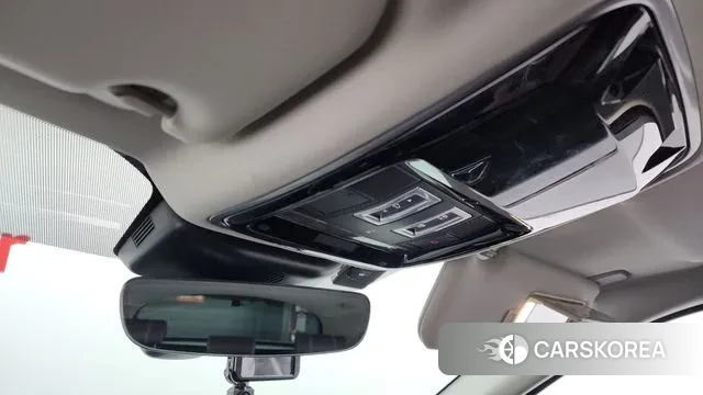 Land Rover Range Rover Velar id 3464968 из Кореи 8