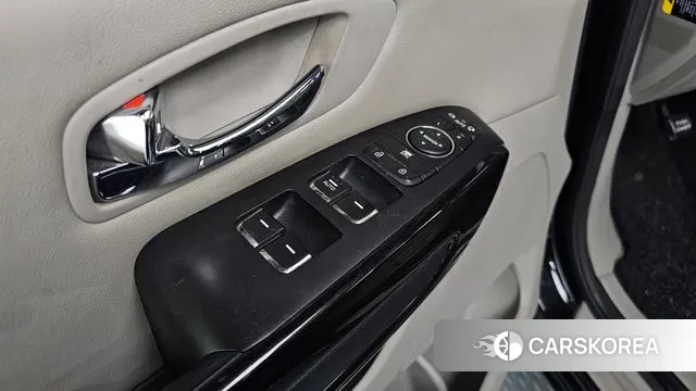 Kia The New Carnival id 3380585 из Кореи 8