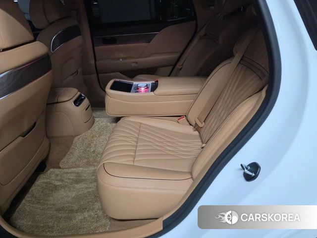Genesis G90 (RS4) id 4792710 из Кореи 8