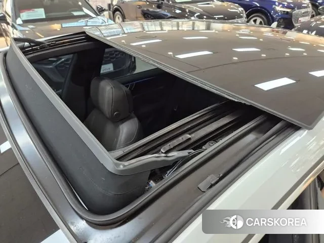 Audi A7 (4K) id 3686375 из Кореи 8