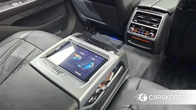 BMW 7 Series (G11) id 3423394 из Кореи 8