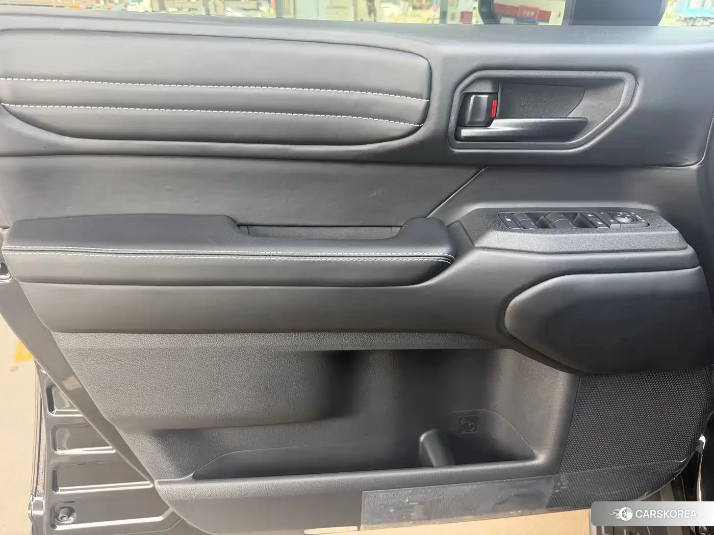 Toyota Land Cruiser id 4576904 из Китая 8