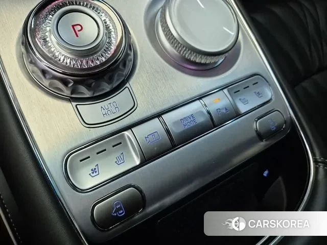 Genesis G90 (RS4) id 3425328 из Кореи 8