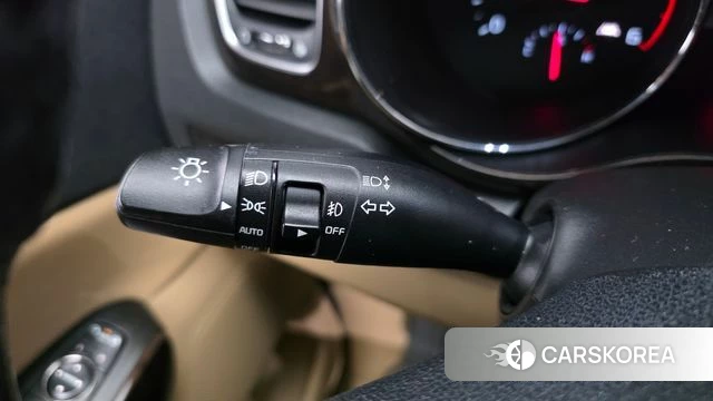 Kia The New Carnival id 4755175 из Кореи 8