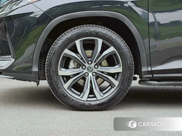 Lexus RX id 4307452 из Китая 8