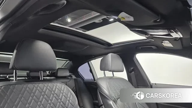 BMW 5 Series (G30) id 3445117 из Кореи 8