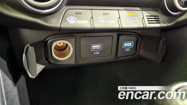 Hyundai Veloster (JS) id 2869733 из Кореи 8