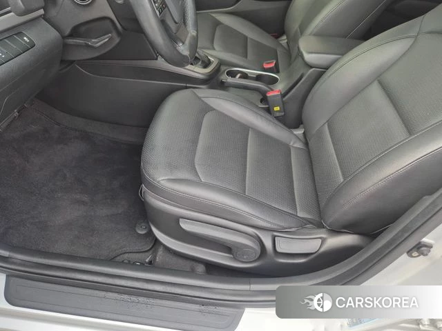 Hyundai Avante AD id 4924190 из Кореи 8