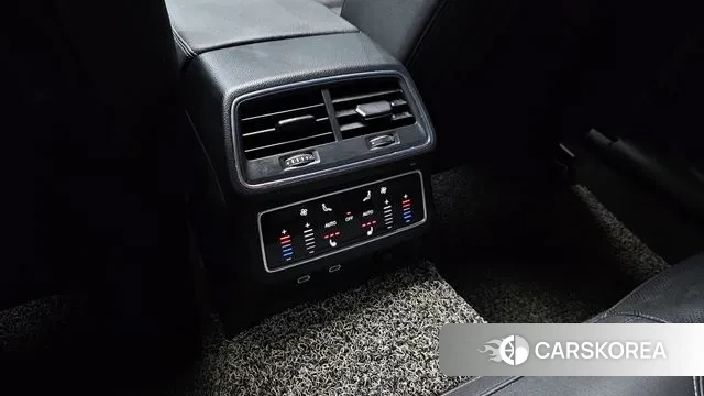 Audi A6 (C8) id 3378516 из Кореи 8